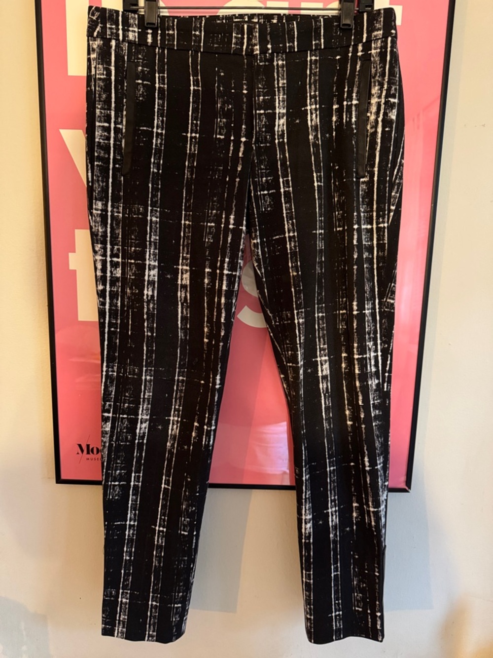 Banana Republic Black and White Abstract Print Pants